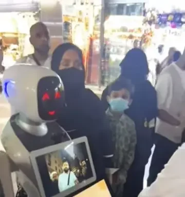 Smart Robot Service